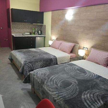 G M 1 Rooms Kentro In The Heart Of The City Larissa Luaran gambar