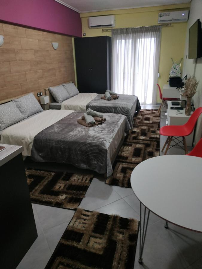 G M 1 Rooms Kentro In The Heart Of The City Larissa Luaran gambar